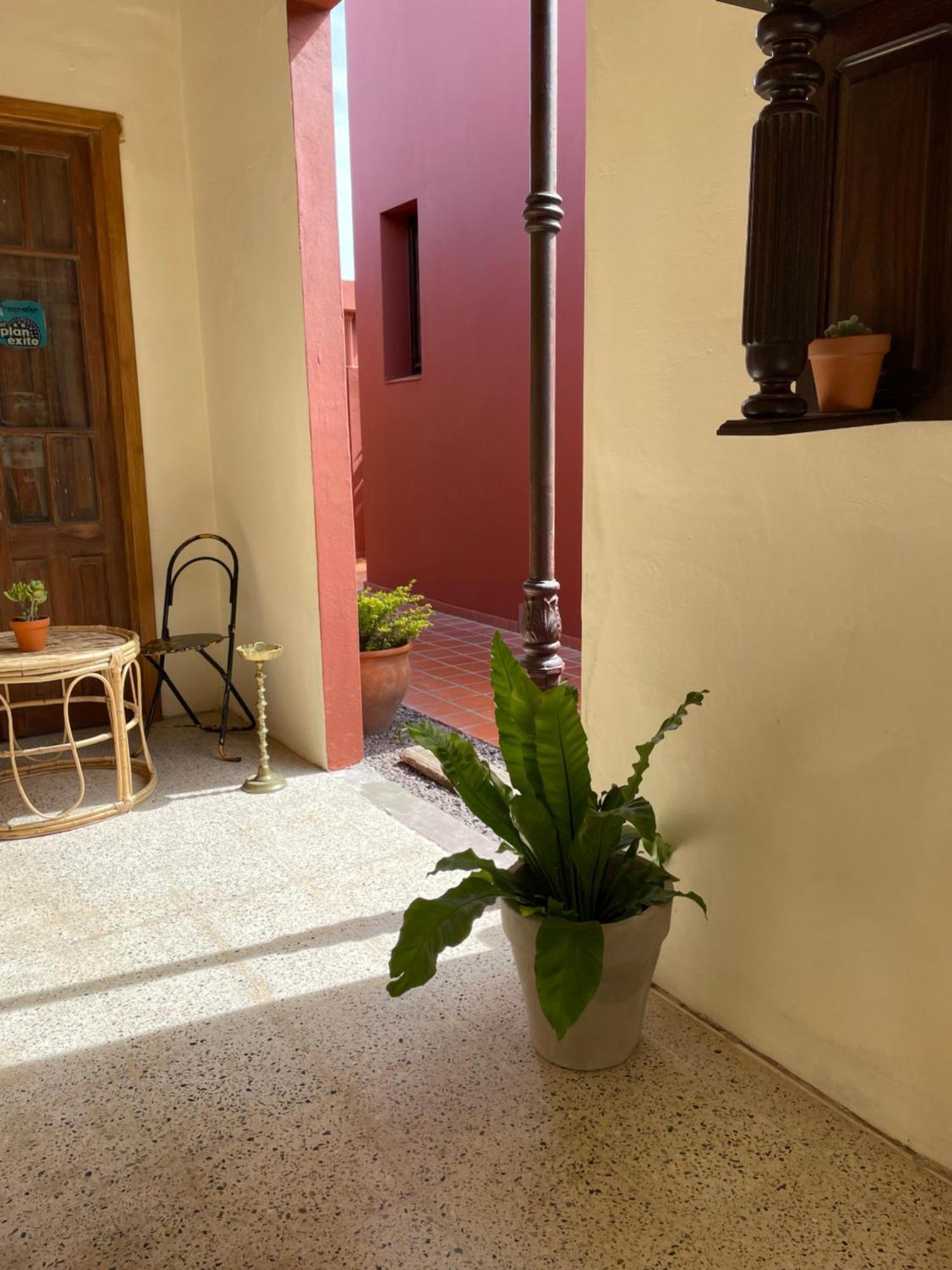 La Escondida, Casa De Huespedes Bed & Breakfast San Antonio de Areco Exterior photo